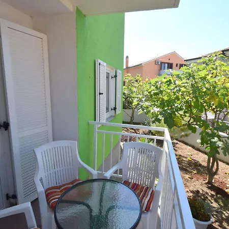 Fejer 1 By Interhome