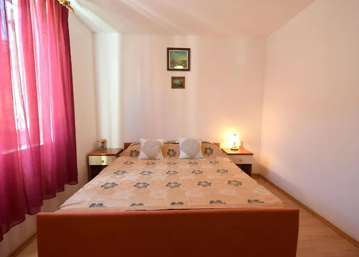 Apartamento Fejer 1 By Interhome